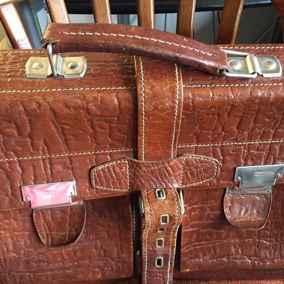 VINTAGE SWEDISH LEATHER BRIEFCASE - Picture 5 of 15